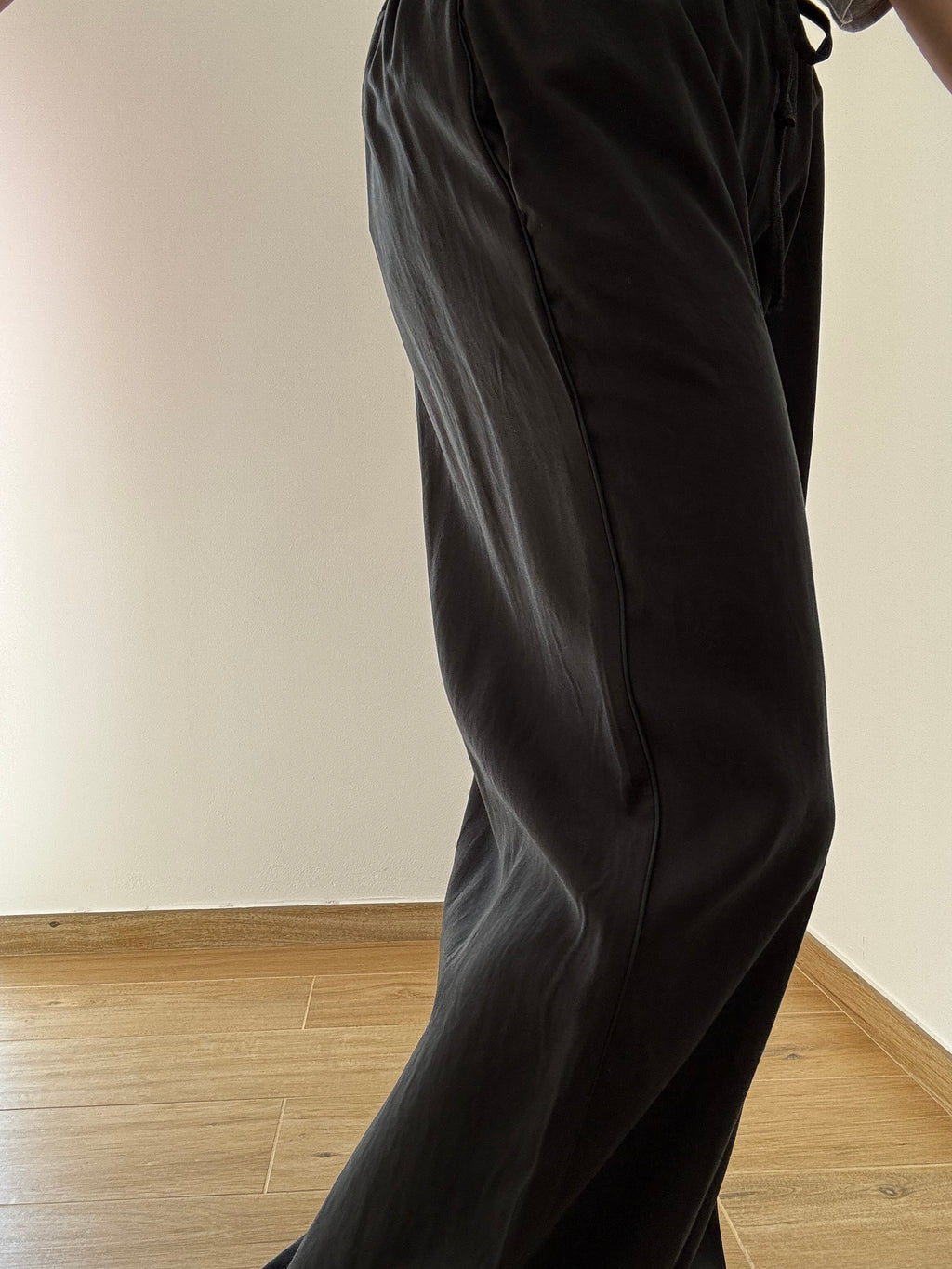 Pantalone Tuta Arabesque – Nero Lavagna