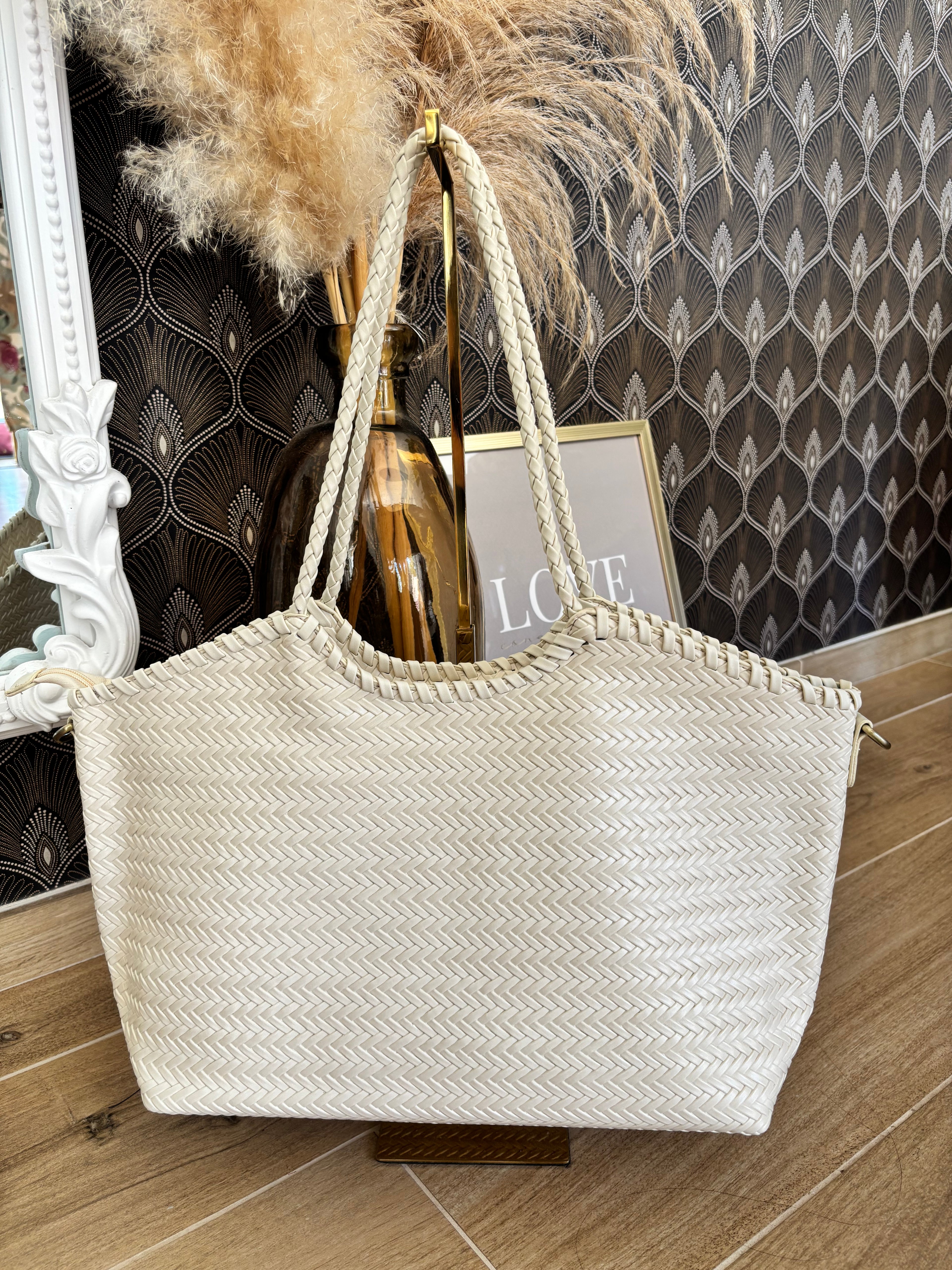 Borsa Capri