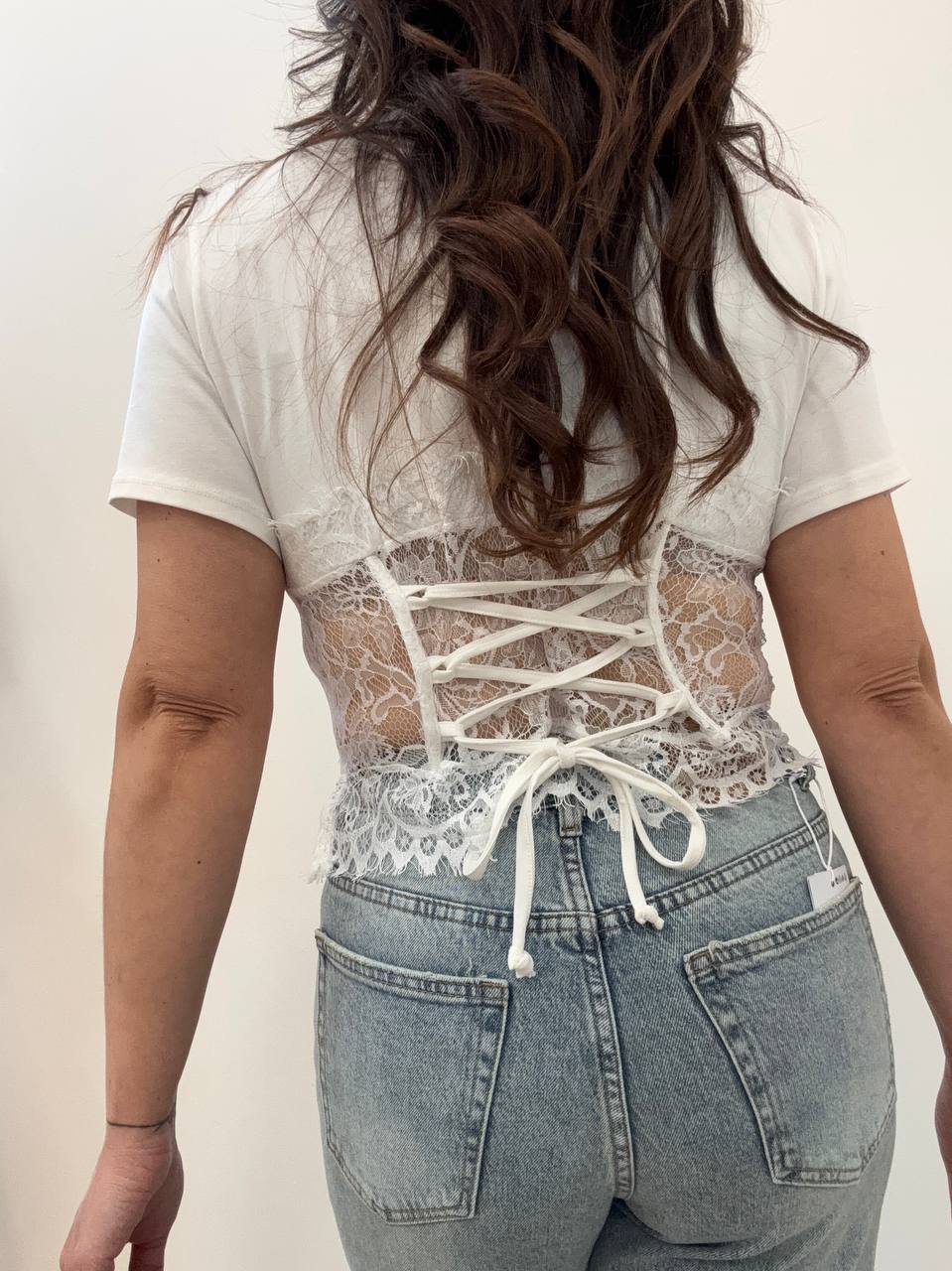 T shirt combinata corsetto pizzo